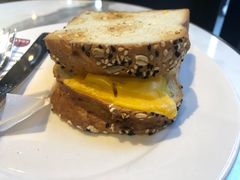 吞拿鱼色拉三明治-COSTA COFFEE(吴江路店)