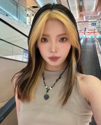 -AFA Hair studio·女士发型设计