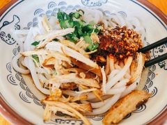 -再回首鸡肉米线(人民路一店)