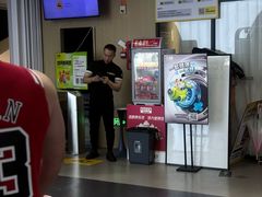 -超鹿运动(五四路恒力城店)