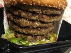 -The Habit Burger Grill 哈比特汉堡(复兴soho店)
