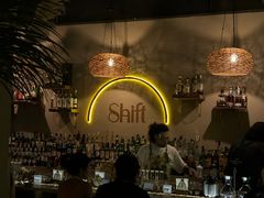 -Shift cocktail bar鸡尾酒吧