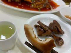 脆皮乳鸽-金时代顺风大酒店(协泰店)