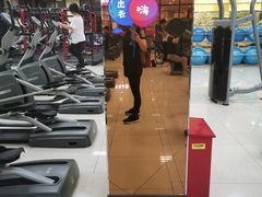 -曹路体育中心