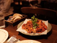 川式炸鸡翅配干辣椒-Bistro Les Lilas丁香花小酒馆