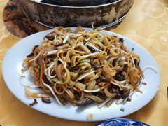 干炒牛河-大戚饭店(泰华路店)