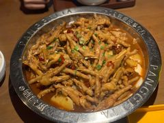 -胖哥俩肉蟹煲(湖滨银泰in77店)