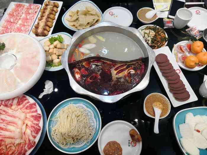 红菇坊火锅(大西路店)-"路过过很多次红菇坊,一直以为是个什么养生.