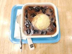 雪山红豆沙烧仙草-满记甜品(苏州中心店)