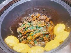 -锅老头海鲜铁锅炖