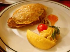 -塔道斯西餐厅(中央大街店)