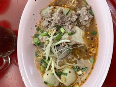 -榮泰米粉湯(Left Shop)