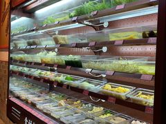自助取餐区-小蛮椒麻辣烫·麻辣拌(青浦宝龙店)