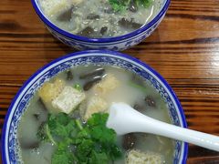 -苏生鸭血粉丝(鹿鸣路店)