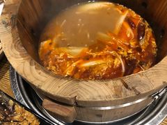 东北精品涮毛肚-聚串门儿·东北烧烤(信义坊店)