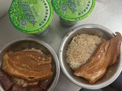 -梁阿婆廿年老牌扣肉糯米饭