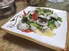 -洛东土菜馆(建国北路店)