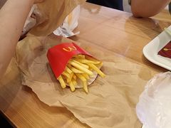 -麦当劳(南宁东站店)