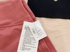 -lululemon(上海浦东IFC店)