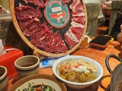 -周小明火锅(黑金冠社区店)