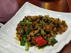 -东馆和天下特色餐饮(工农店)