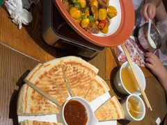 -黄泥岗·地道湖北菜(奥特莱斯店)