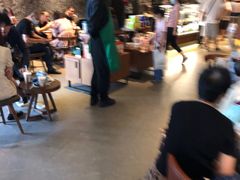 -星巴克(宝山万达店)