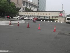 -杭州市陈经纶体育学校