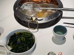 -左庭右院鲜牛肉火锅(金山万达店)