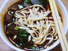 -江三王记牛杂馆(总店)