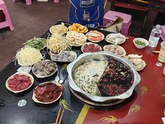 -储奇门鳝鱼火锅(总店)