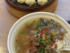 -佬钱湾仔(衣裳街店)
