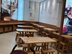 大堂-小满手工粉(杭州滨江龙湖店)