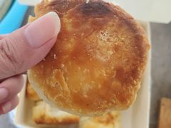 鲜肉月饼-草庐酒家