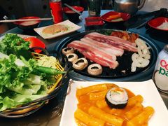 -杀猪天·韩国烤肉(铁路街第一分店)