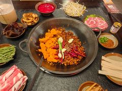 -渝井巷重庆老火锅(沈阳吉祥店)