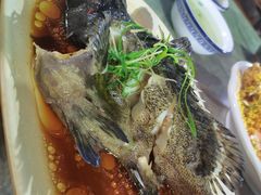 -四川小胡子海鲜(丁村万人海鲜广场店)