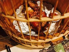 -胡桃里音乐酒馆(环亚凯瑟琳广场店)