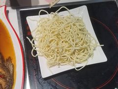 -黄记煌三汁焖锅(新佳丽江汉路店)