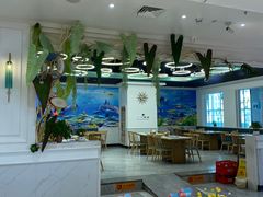 -绿岛港轩海鲜烤肉涮锅自助餐厅