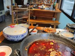 -王婆乔鲜鱼自助火锅(蜀汉路店)