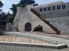 -侵华日军南京大屠杀遇难同胞纪念馆-停车场