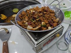 -丹水桥地锅鱼·翘嘴鲌·地方特色全鱼宴(丹江口大坝店)