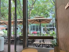 -Manner Coffee(龙岗CC创意园店)
