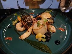 香煎扇贝配迷你混合海鲜-AZUL by FUEL蓝色·法式酒馆(琶醍店)