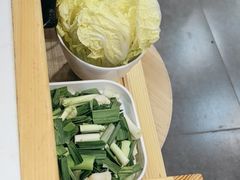 -鲁员外地锅鸡地锅鱼(古墩路店)
