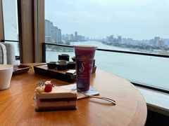 -白天鹅宾馆·美食屋