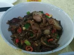 -红色湘菜馆(春风店)