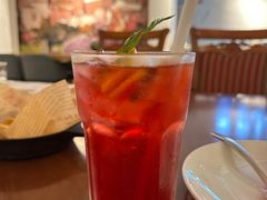 -灵意咖啡·西班牙美食(汕头金平万达广场店)