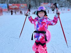 -亚布力新体委滑雪场